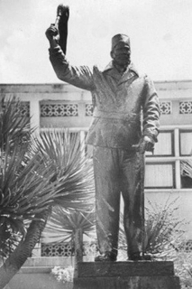 Statues_1