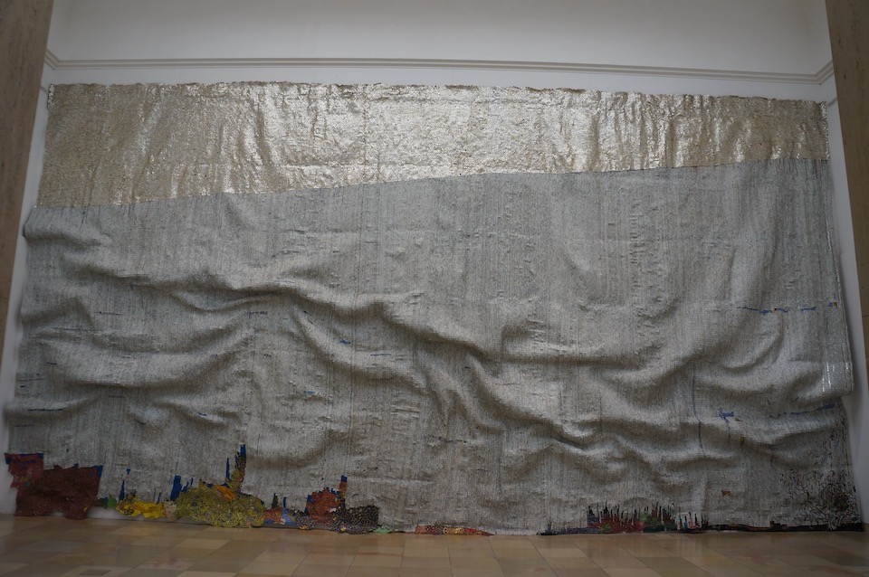 El Anatsui, Rising Sea